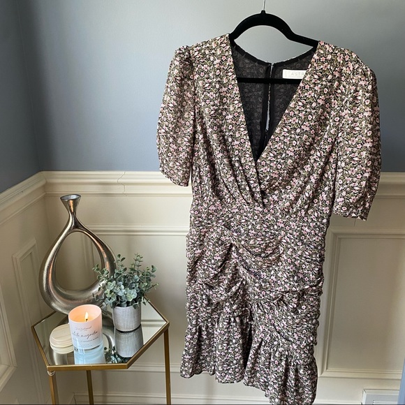 ASTR The Label Shirred Bottom Mini Dress - Picture 4 of 10